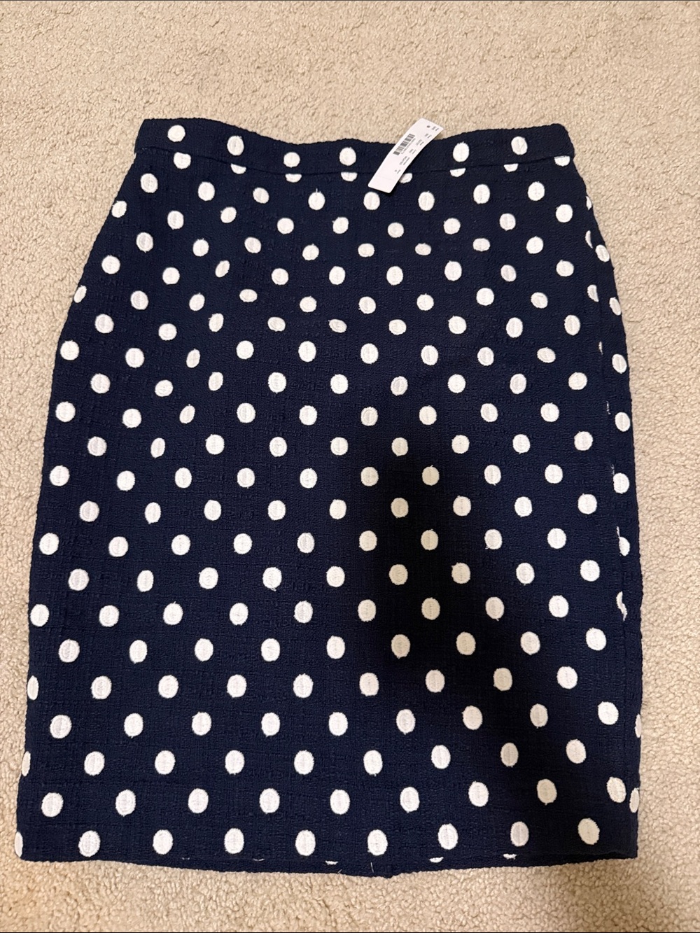 NWT J.Crew Navy No. 2 Pencil Skirt in white polka-dot textured tweed | Size 6